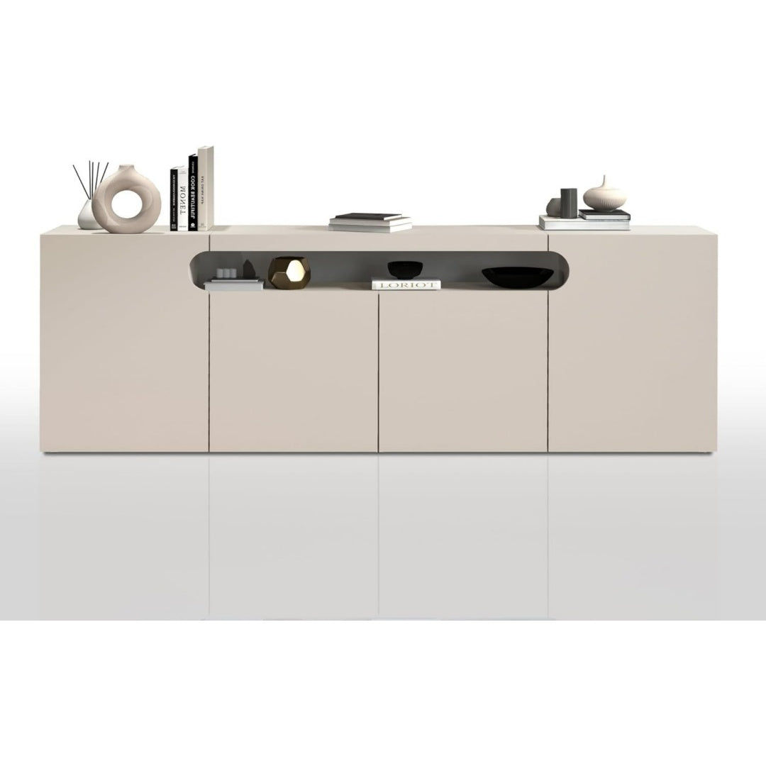 Buffet gris clair avec quatre portes
